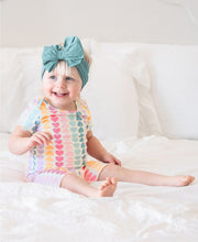 Cargar imagen en el visor de la galería, Rainbow Hearts Snuggly 2pc Ruffled Pajamas