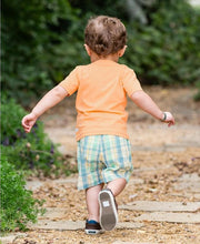 Cargar imagen en el visor de la galería, Hampton Plaid Shorts & Melon Henley Set