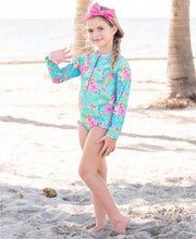 Cargar imagen en el visor de la galería, Orchid Swim Bow Headband