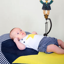 Cargar imagen en el visor de la galería, Blue & White Cotton Shorts Set