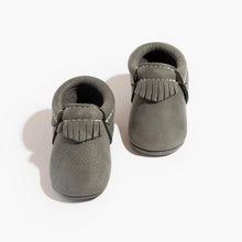 Cargar imagen en el visor de la galería, Blue Spruce Mini Sole City Mocc