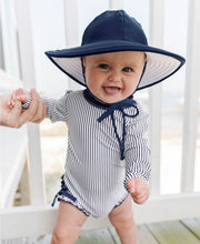 Cargar imagen en el visor de la galería, Navy Swim Hat
